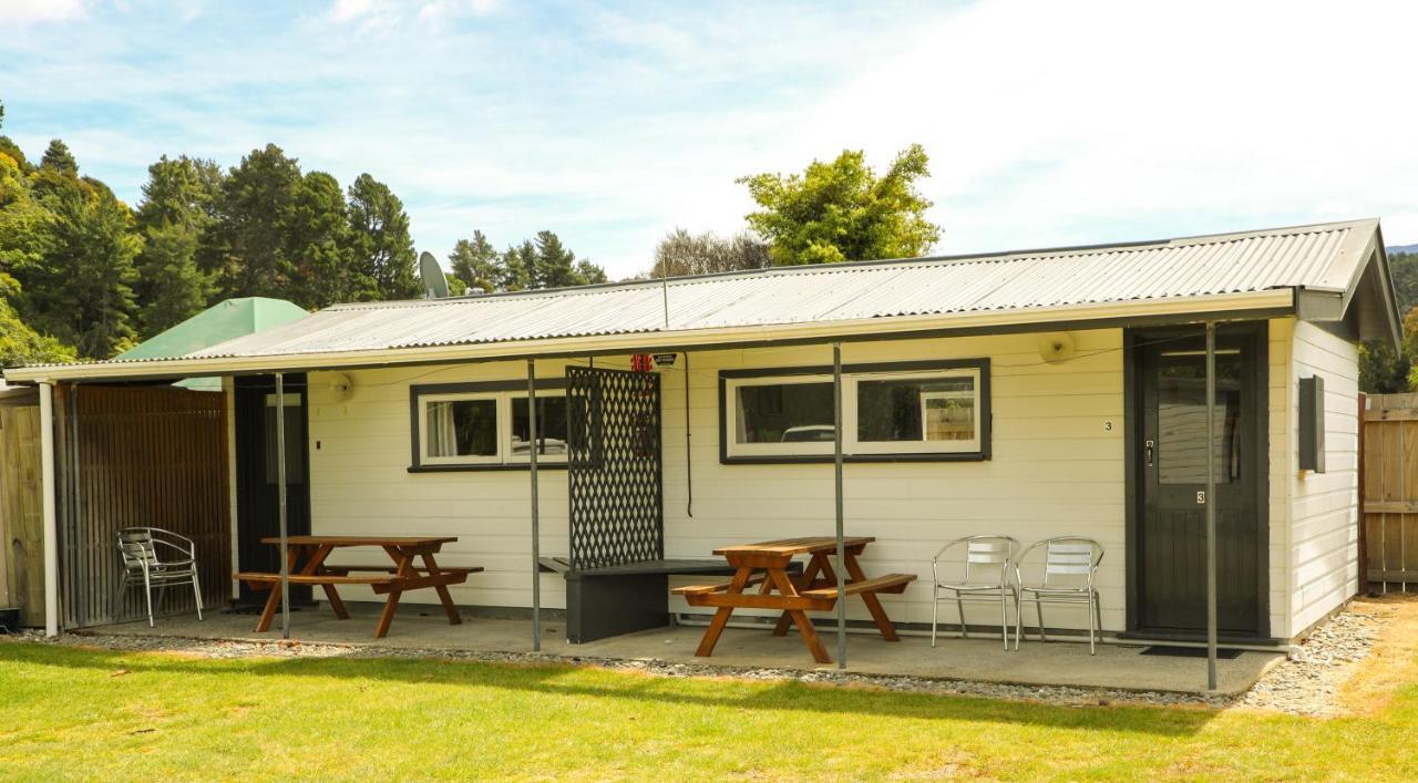 Marahau Beach Camp Extérieur photo